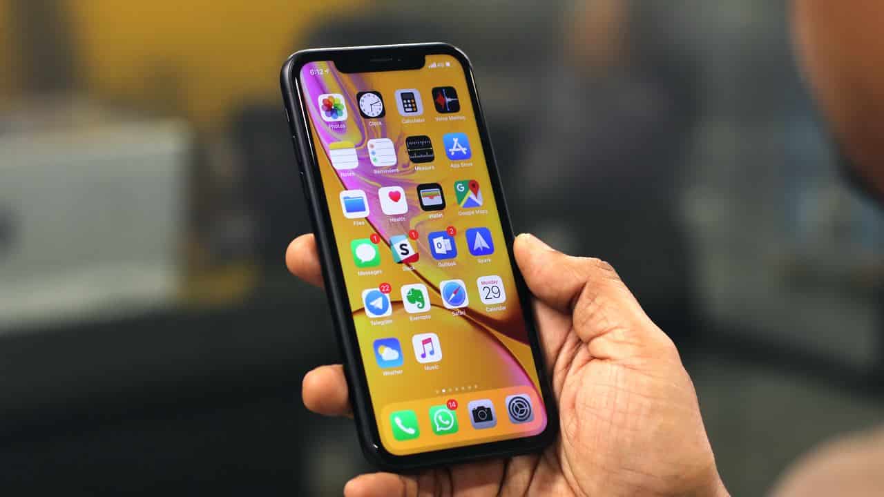 Menggunakan Setting APN Iphone
