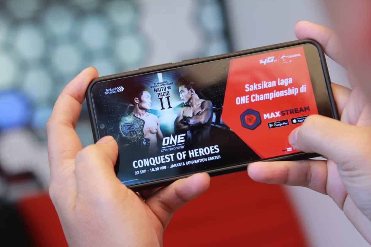 Daftar-Paket-MAXstream-Terbaru-dari-Telkomsel-Untuk-Menonton-Iflix Daftar-Paket-MAXstream-Terbaru-dari-Telkomsel-Untuk-Menonton-Iflix