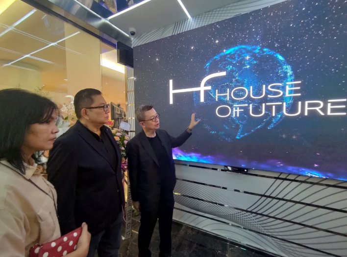 Rasakan Teknologi Immersive Realitas yang Diperluas di House of Future 2 Rumah Masa Depan