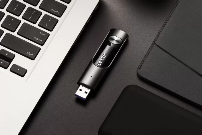 Dari Flash Drive Hingga SSD, Inilah Jajaran Produk Memori Lexar Dengan Desain Unggul 2 Lexar JumpDrive P30 USB 3 Gen 1