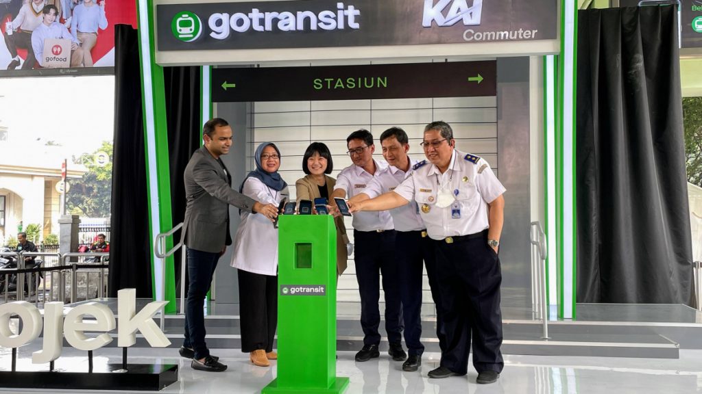Google dan Facebook Terancam Diblokir Jika Tidak Laporkan PSE 58 Gojek Go Transit