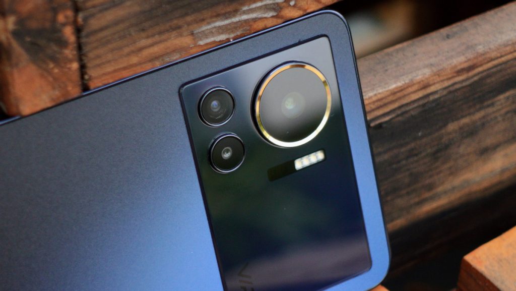 Review Infinix Note 12 VIP: Spesial dengan 120Hz & Fast Charging 120 Watt 60 Infinix Note 12 VIP