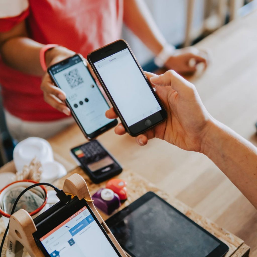 Batas Saldo Pengguna ShopeePay Plus Sekarang Menjadi Rp20 Juta 57 ilustrasi dompet digital ewallet pembayaran seluler