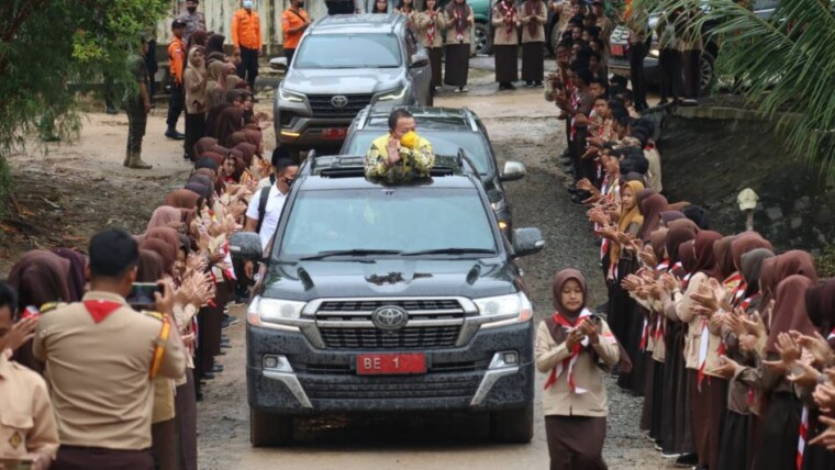 Mobil Dinas Gub Lampung Plat Be