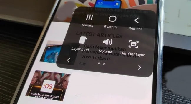 Screenshot HP Samsung A03s Dengan Menu Asisten